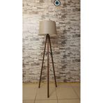 Valerino 3 Ayaklı Modern Lambader - Bej & Kahve Desenli Kumaş Başlıklı Tripod Yer Lambası, E27 Duy Naturel Köşe Aydınlatması, Ahşap Görünümlü Dekoratif Salon Lambası (AL803)