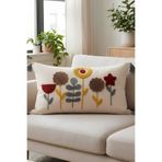 Valmia Home Punch Nakışlı Çiçek Bahçesi Desenli Pamuklu Püsküllü Kırlent Kılıfı 35x55 cm