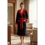 Varol Luxury Touch Kapşonlu %100 Pamuk Nakışlı Bornoz – Kiss