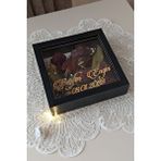 Verda Çerçeve 20X20X5 cm Isimli Ledli Siyah Anı Çerçevesi! Yeni Moda Çiçek Anı Çerçevesi!
