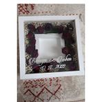 Verda Çerçeve 25x25 Cm Fotoğraf Bölümlü Anı Çerçevesi-6 Cm Derinlikli Anı Çerçevesi-isim Ve Tarih Hediye! Beyaz