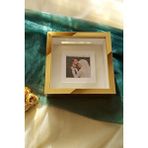 Verda Çerçeve 25x25 Cm Fotoğraf Bölümlü Gold Kaplı Verda Anı Çerçevesi-6 Cm Derinlikli Anı Çerçevesi Sarı