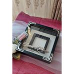 Verda Çerçeve 25x25 Cm Ledli Fotoğraf Bölümlü Isimli Siyah-klasik(FÜME) Anı Çerçevesi! Yeni Trend Anı Çerçevesi