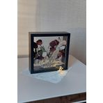 Verda Çerçeve Ledli İsimli 25X25 Cm Çift Yönlü Derin Gül Çerçevesi! Gelin Buketi Çerçevesi!