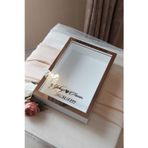 Verda Çerçeve Yeni Model 25X35 Cm Beyaz-Bronz Ledli Derin Gül Tasarım Çerçevesi! Gül Kutusu Anı Çerçevesi! Isimli