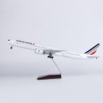 Veronese Air France Boeing 777 Yolcu Uçağı Koleksiyon Uçak 47CM