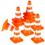 VICASKY 10 Parça oyuncak yol işareti futbol süsü masa süsleri modeller oyuncaklar minyatür oyuncak trafik konileri plastik trafik işaretleri hücre yol konisi sokak tabelası süslemeler