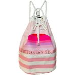 Victoria's Secret Kadın Pembe Büzgü Kapatmalı Sırt Çantası - 12 1/2"/32 cm G x 18 1/2"/47 cm Y x 9"/23 cm D - Açık Pembe
