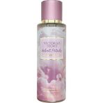 Victoria's Secret Velvet Petals Daydream Vücut Spreyi 250ml Havadar Çiçekler ve Tatlı Krema Cinsiyet: Kadın