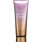 Victoria's Secret Victorias Secret Velvet Petals Body Lotion 236 ml Vücut Losyonu