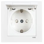 Viko Karre 55 Beyaz Kapaklı Topraklı Priz C1 Mekanizma Çarpma Karşıtı