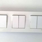 Viko Karre Beyaz 3Lü Set Komütatör(İkili Anahtar) + Komütatör(İkili Anahtar)+ Anahtar