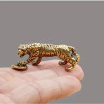 Vintage El Yapımı Pirinç Kaplan Heykel, Metal Dekoratif Süs, 4 cm, Altın Rengi