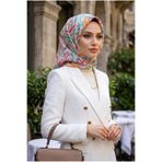 Vissona %100 Twill İpek Geometrik Desenli Turkuaz - Pembe Renkli 90x90 Eşarp Dikim Şekli : El Dikişi