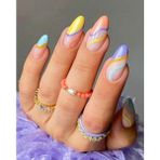 Vivid Charm Vividcharm 24 Lü Orta Boy Badem Dalgalı Desenli Takma Tırnak Seti