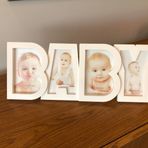 VonaHome Fotoğraf Çerçevesi Bebek - BABY Yazılı - Masaüstü ve Duvara Asılabilen - 18x45cm