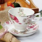 Wangchuang Stil L 200-400 ml 1 Pc Asil Kemik Çini Kahve Fincanı Seramik Öğleden Sonra Çay Fincanları ve Tabakları Set Yüksek Kaliteli Porselen Cafe Parti Drinkware Güzel Hediye (Yurt Dışından) - Renkli
