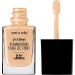 Wet N Wild Photo Focus Fondöten Dewy Soft Beige 28 ml SPF ile Pürüzsüz Görünüm Sağlar