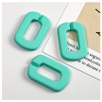 Wisafory Akrilik bağlantı halkaları 100 adet renkli plastik zincir bağlantıları hızlı bağlantı C-Clips kanca Twist zincir bağlantısı Quick Link bağlantıları DIY takı üretimi için koyu yeşil