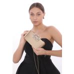 womenacs Nude Renk Saten Kumaş Çiçek Motifli Taşlı Elde ve Askılı Abiye Portfoy Clutch Gece Çantası