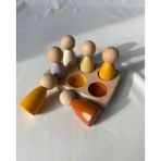 Woodhub Peg Bebek ve Tabla Eşleştirme 6 Lı Insan Figürleri - Ahşap Desenli