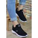 X-Step 020-M Unisex Spor Ayakkabı Kaymaz Taban ve Hava Kanalı Özellikleri - Siyah - Beyaz