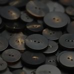 XJHWD 30 adet 15-28MM siyah/kahverengi 2 gözler gerçek boynuz düğmeleri ceket gömlek gerçek manda boynuz Blazer düğmeleri takım elbise düğmeleri erkekler/kadınlar için