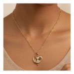 XUPİNG JEWELRY ÇİZGİLİ KALPLİ TAŞLI MODEL KOLYE (Altın)