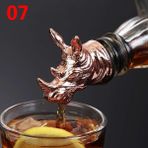 Yaci Shop No.7 Tarzı Jagermeister Aksesuarları Şarap Dökücü Çinko Alaşım Geyik Elk Aslan Boğa Kafası Ağız Şarap Stoper Votka Araçları Için Alkol Dökücü Huni (Yurt Dışından) - Renkli