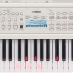 Yamaha EZ-310 61 Tuşlu Org (Beyaz)