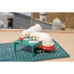 Yapı3D Ders Çalışan Ördek Figür Seti 🐥📚 | Mini Masa & Sandalyeli Dekoratif Biblo | Eğlenceli Ofis Süsü - Beyaz