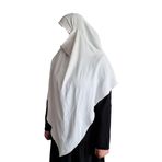 Yaqeen Khimar üçgen uzun başörtüsü Muslimah için tek parça yumuşak krep kumaş başörtüsü malzeme Chadors arabistan islam dua elbise müslüman şal vücut örtüsü, siyah beyaz, One Size