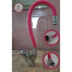 Yayke Pembe Renkli Oynar Başlıklı Spiral Musluk Başlığı Batarya Başlığı Dönebilir Boru Kubar