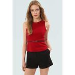 Yazlık Kolsuz Fitted Bluz Scuba Krep Kumaştan Rahat Modern Stil Profesyonel Görünüm