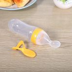 Yctze 90 Ml Kaşıklı Silikon Biberon, Küçük Çocuklar Için Taze Mama Ve Tahıl Sıkma Besleyici, İdeal Bebek Kaşığı Biberon - 300 Ml Kapasite (YELLOW)