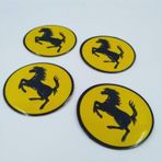 Yed Jant Göbeği Arma Ferrari 60Mm Yapıştırma Sarı Siyah 4Lü Set