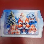 Yeni Yıl Temalı Metal Servis Tepsisi, Noel Baba Desenli, 15,7x24,5 cm, Dayanıklı Metal Malzeme, Ev Mutfak Sofra Kullanımı, 1 Adet