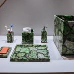 Yeşil Akik Banyo Dekoru I Ofis ve Otel Dekoru için Modern Tuvalet Seti I 6'lı Set Akik Banyo Seti I Özelleştirilmiş Bathromm Aksesuarları I Epoksi Duş Teknesi I Yeşil Sabunluk