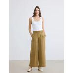Yeşil Beli Lastikli Geniş Paça Kadın Pantolon