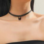 Yienate Vintage siyah gerdanlık kolye zincir Goth deri gerdanlık kelebek kolye ucu kolye kadife gerdanlık punk emo kolye etek ifadesi kelebek kolye Charm takı kadınlar için