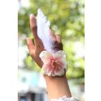 YNT İthalat Bride To Be Nedime Gelin Bilekliği Tüy Ve İnci Boncuk Detaylı Somon Renkli Bekarlığa Veda Partisi Bilekliği 10 Adet SM-SMRBRİDE-BİLEKLİK-SOMON
