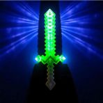 Yüksek Kalite Sesli LED Işıklı Kılıç Pixel Kılıç Işıklı 62 cm - Yeşil