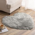 Yumuşak Uzun Tüylü Premium Kalite Yıkanabilir Kalp Şekilli Kuzu Post Shaggy Halı Gri - 75 x 75