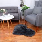 Yumuşak Uzun Tüylü Premium Kalite Yıkanabilir Kalp Şekilli Kuzu Post Shaggy Halı Siyah - 75 x 75