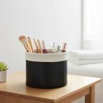 Yuvarlak Bambu Düzenleyici Saklama Sepeti – Siyah Ahşap Çıtalı Banyo, Makyaj Ofis Organizeri, Kumaş Astarlı Çok Amaçlı Dekoratif Kutu (18X13 Cm)