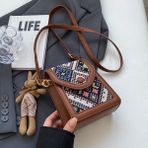 Yuyuelongmen Yüksek Sınıf Etnik Stil Crossbody Cep Telefonu Çantası Duygusu (Yurt Dışından) - Siyah