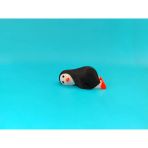 Yüzüstü Uzanmış Penguen Figürü – Sevimli 3D Dekoratif Oyuncak