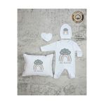 yzc home size dair... Ty E53 Isimli Erkek Bebek Yastık Tulum Şapka Eldiven Set Beyaz Hastane Çıkışı %100 Pamuk