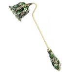 Zarif Uzun Saplı Mum Snuffer - Vintage Çiçek Tasarımlı Güvenli Metal Mum Söndürücü (Yeşil)