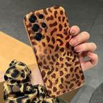 Zebana Samsung Galaxy S22 Ultra ile Uyumlu Kılıf Zebana Luxe Leopard Silikon Kılıf Desert Titanyum